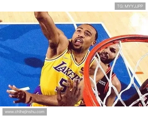 阿尔丰索·戴维斯本赛季攻防表现持续提升分析